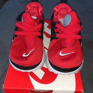NIKE TODDLER RED PRESTO